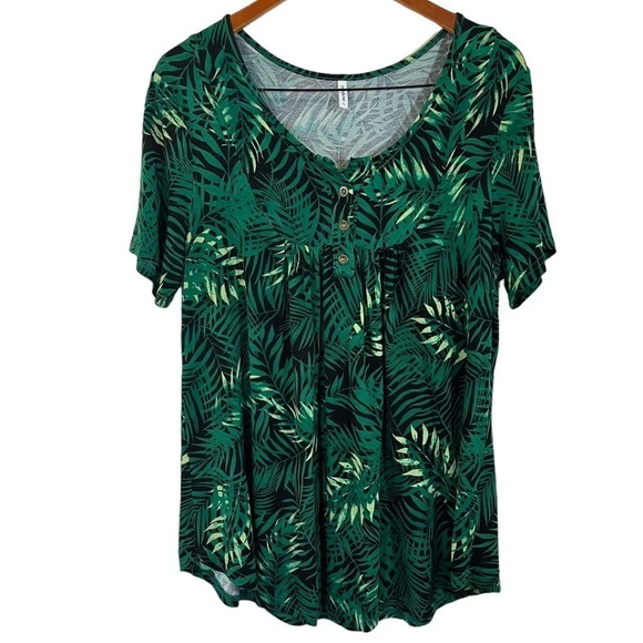 Popyoung Green Tropical Leaf Pattern Blouse XL Flowy Button Accent Short Sleeves - Picture 1 of 7
